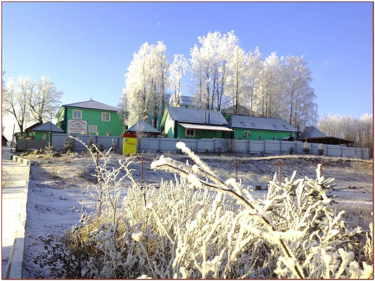 Hotel Dvoryanskoye Gnezdo Smolensk Exteriér fotografie